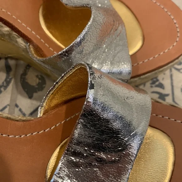 C Label Wedge Heels - Picture 4 of 10